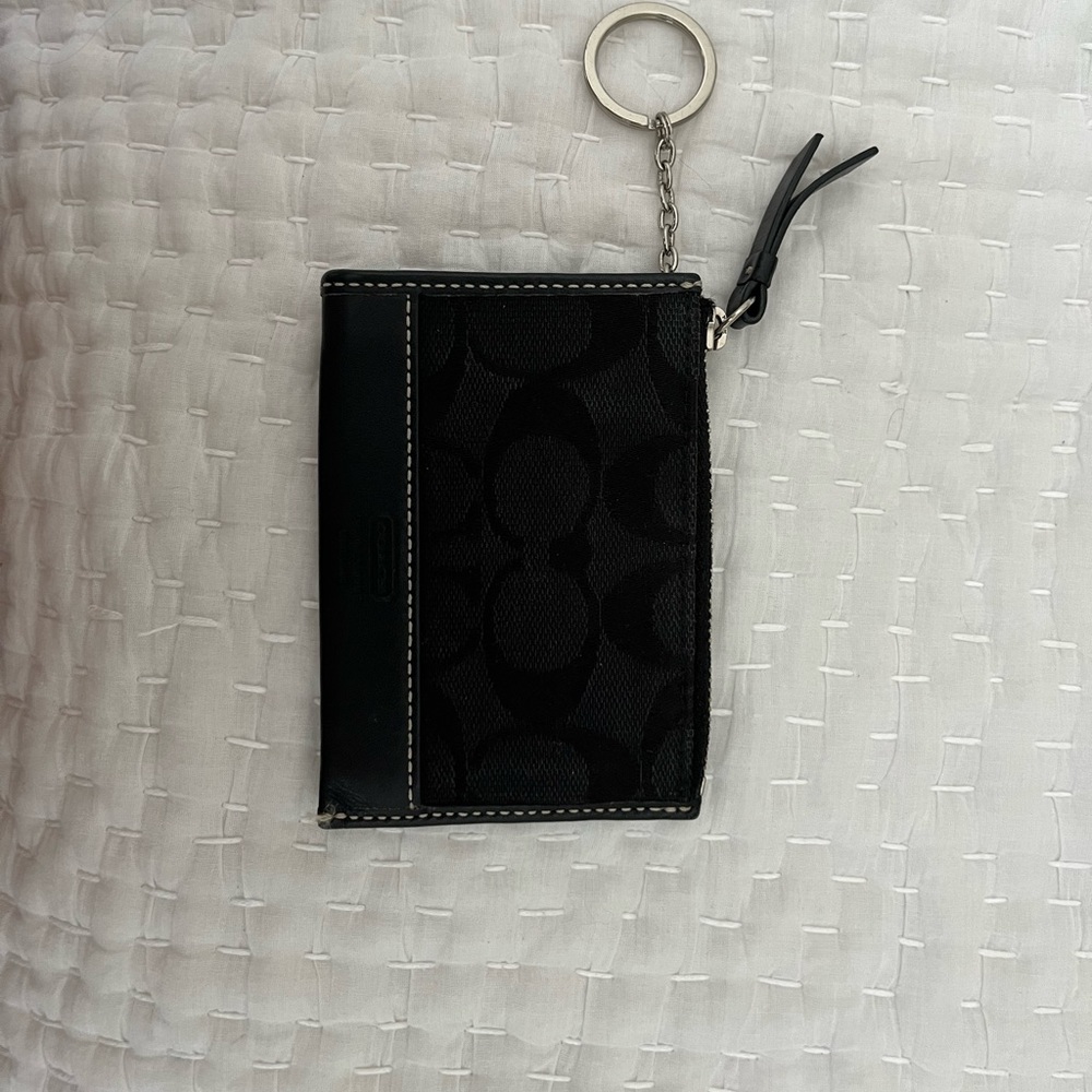 Coach pocket wallet. Black with key ring.